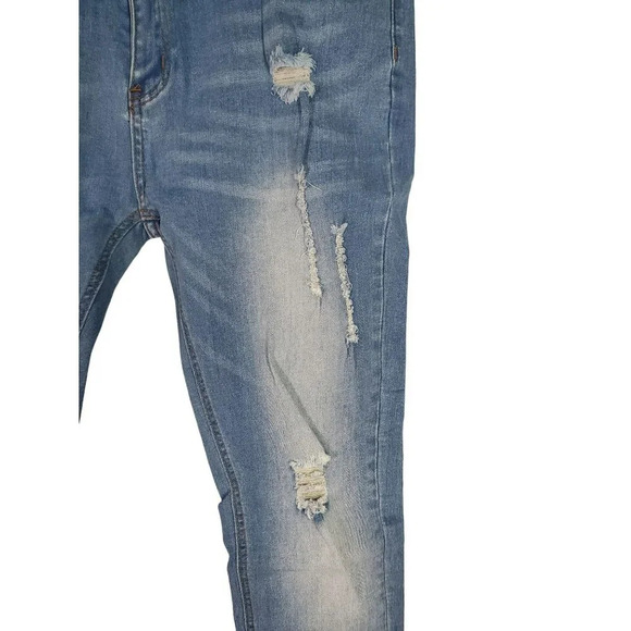 Roswear Mid Rise Frayed Hem Ripped Skinny Stretchy Jeans Womens Size XL NWT - Picture 2 of 8